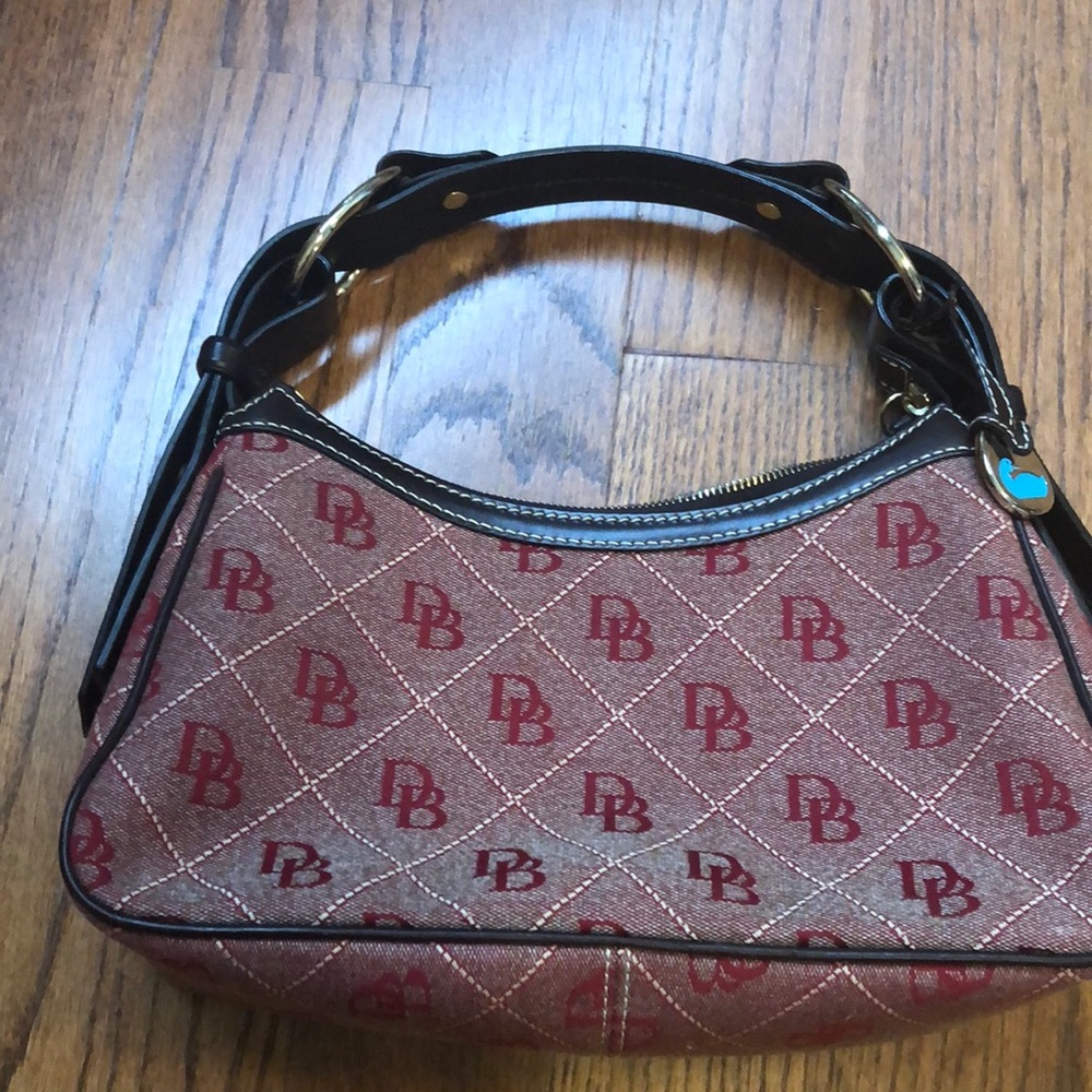 Dooney & Bourke hobo bag